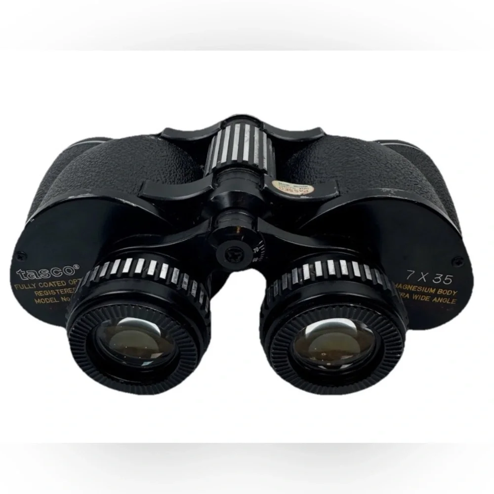 VTG Tasco 110 7x35 super wide angle binoculars Made in Japan 657ft at 1000 YDS